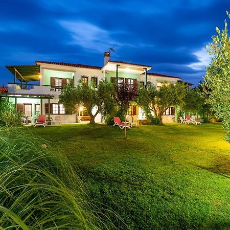 Villa Hrisavgi Nikiti  Exterior foto