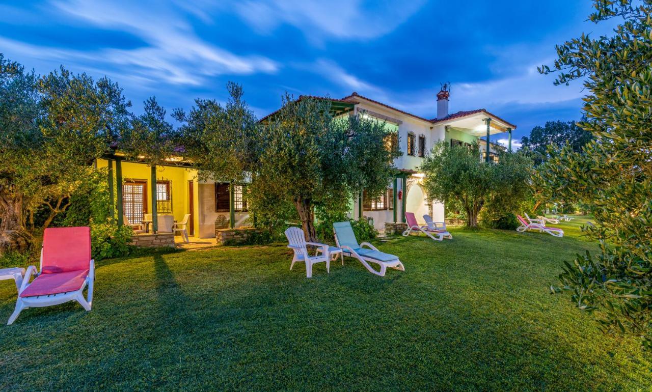 Villa Hrisavgi Nikiti  Exterior foto